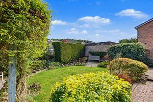 Caernarvon Close Walton